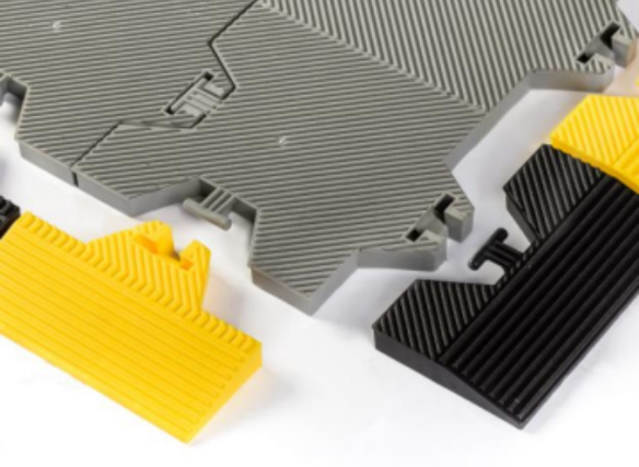 Mobilní podlahy Supa-Trac Lite